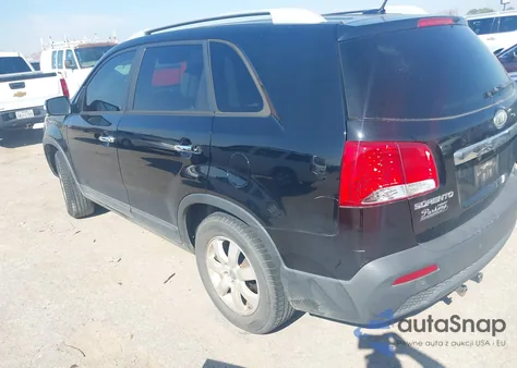 2013 Kia Sorento Lx z USA, uszkodzony, nr VIN 5XYKT3A63DG423742